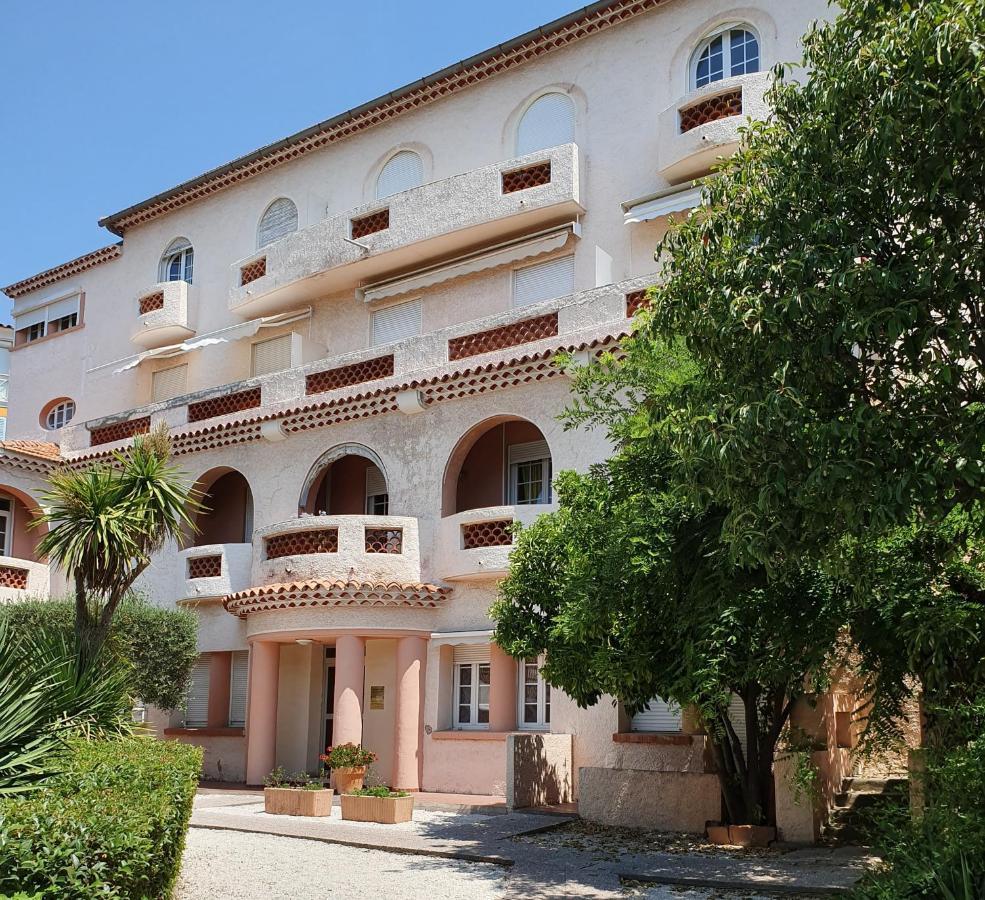 Studio Avec Grand Balcon- Residence De Caractere Bandol Exterior photo